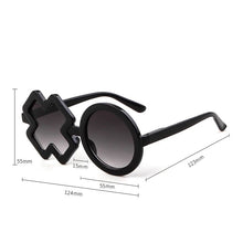 Load image into Gallery viewer, Valentina XO Sunnies, Black
