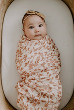Load image into Gallery viewer, Mari Floral Swaddle
