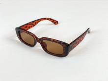 Load image into Gallery viewer, Beau Rectangular Retro Sunglasses, Turtle
