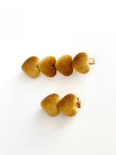 Load image into Gallery viewer, Goldie Heart Hair Clip Set, Mustard
